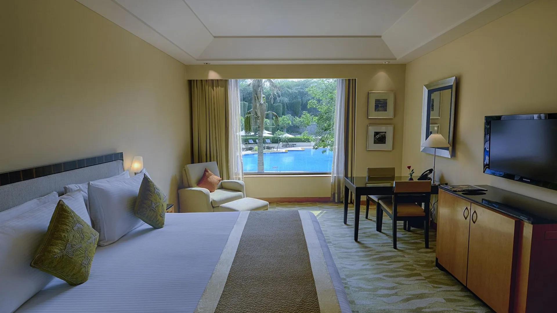 Hotel The Grand Nuova Delhi